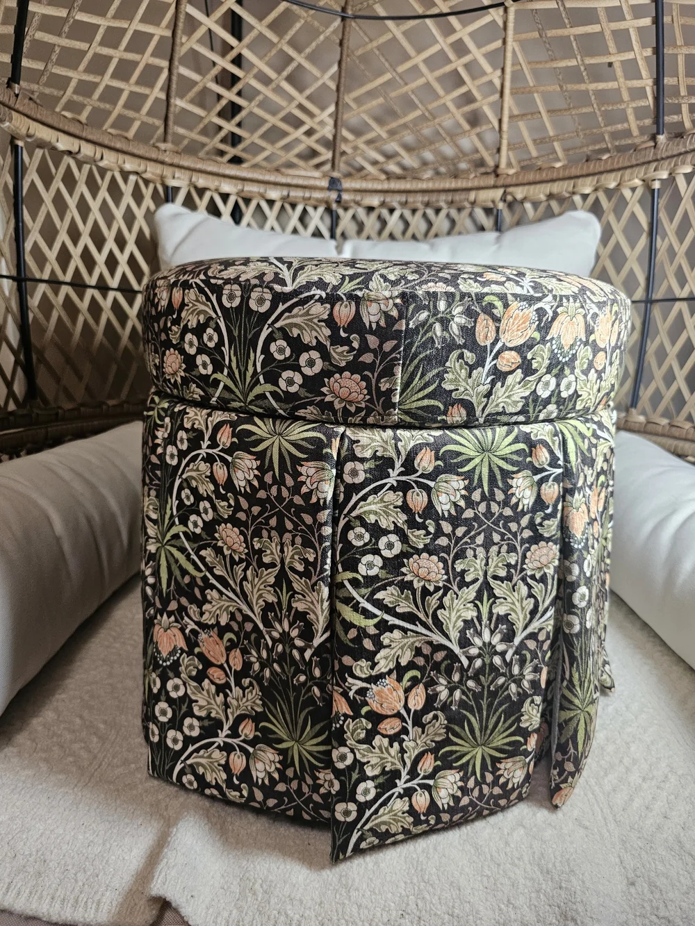 Morris & Co HYACINTH swivel and Storage Ottoman with Lid Floral